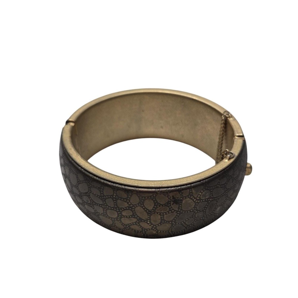 Bangle Bracelet Womens OS Bronze‎ Vintage Brass Pebbled Texture Hinge Boho Chic